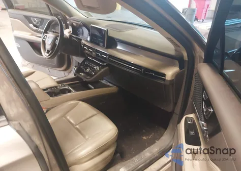 2020 Lincoln Corsair Standard z USA, uszkodzony, nr VIN 5LMCJ1C92LUL15737